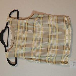 I.N. Studio top